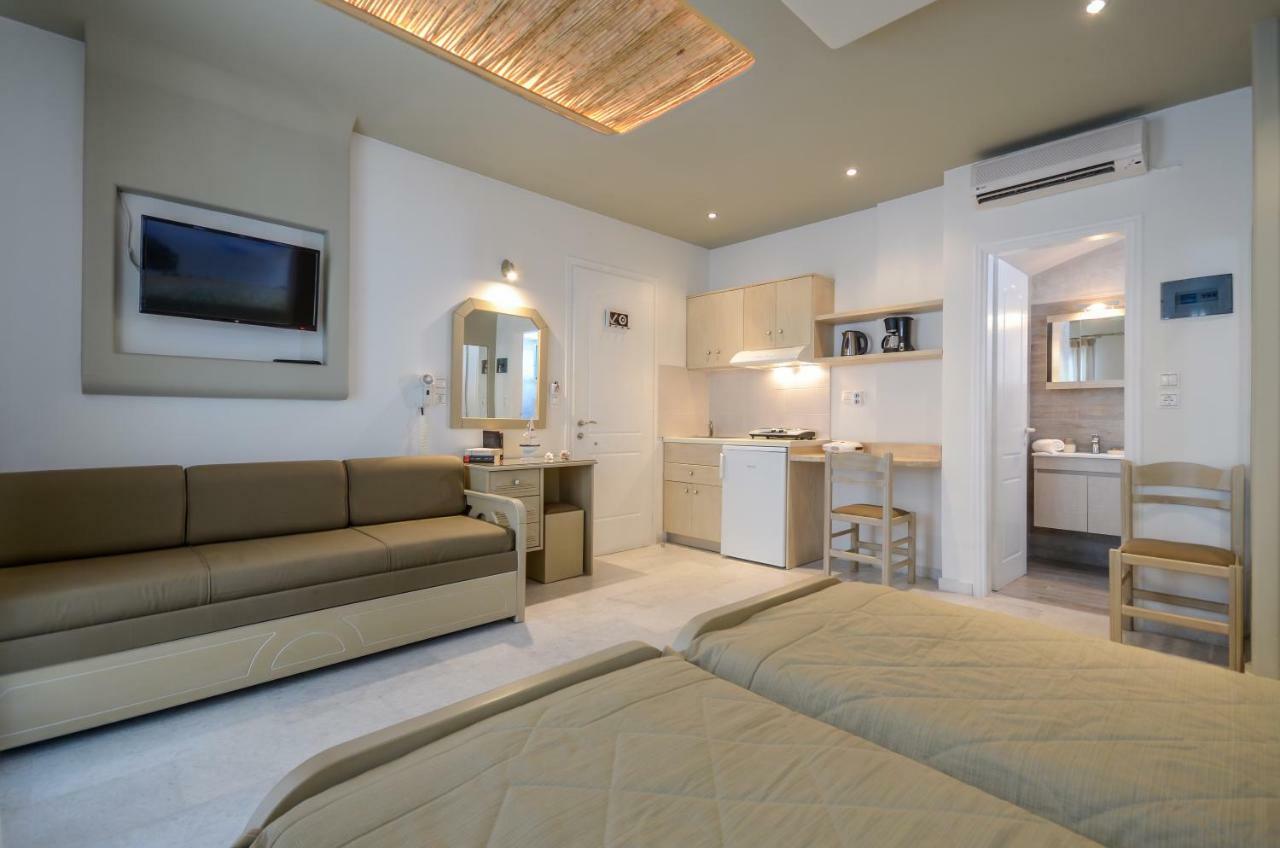 Naxos City Antonia Studios מראה חיצוני תמונה